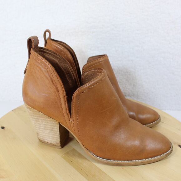 Jeffrey Campbell Ankle Boot Womens Size 8 Brown Leather Career Western Festival - Picture 1 of 10